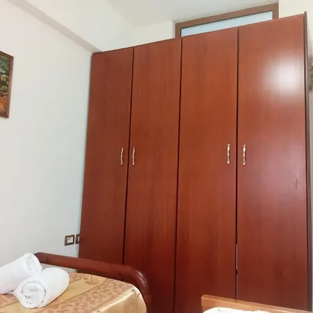 Feodora's * Gjirokastër